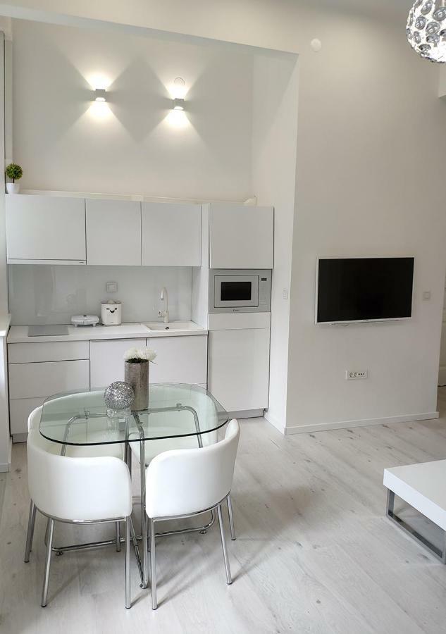 Luxurios And Historic Apartment "Shine" - Right On The Main Square Zagreb Luaran gambar