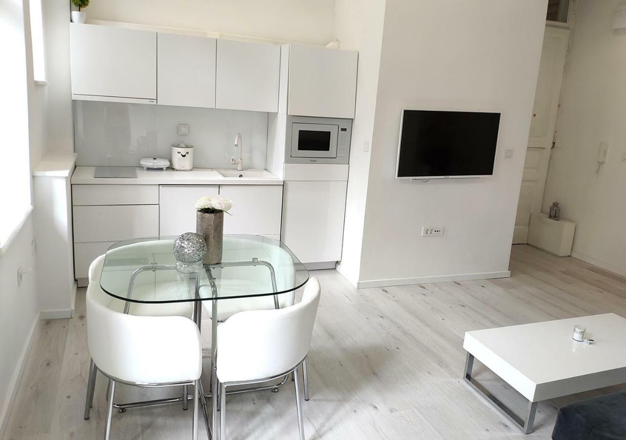 Luxurios And Historic Apartment "Shine" - Right On The Main Square Zagreb Luaran gambar